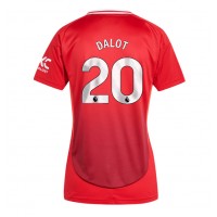 Camisa de Futebol Manchester United Diogo Dalot #20 Equipamento Principal Mulheres 2024-25 Manga Curta